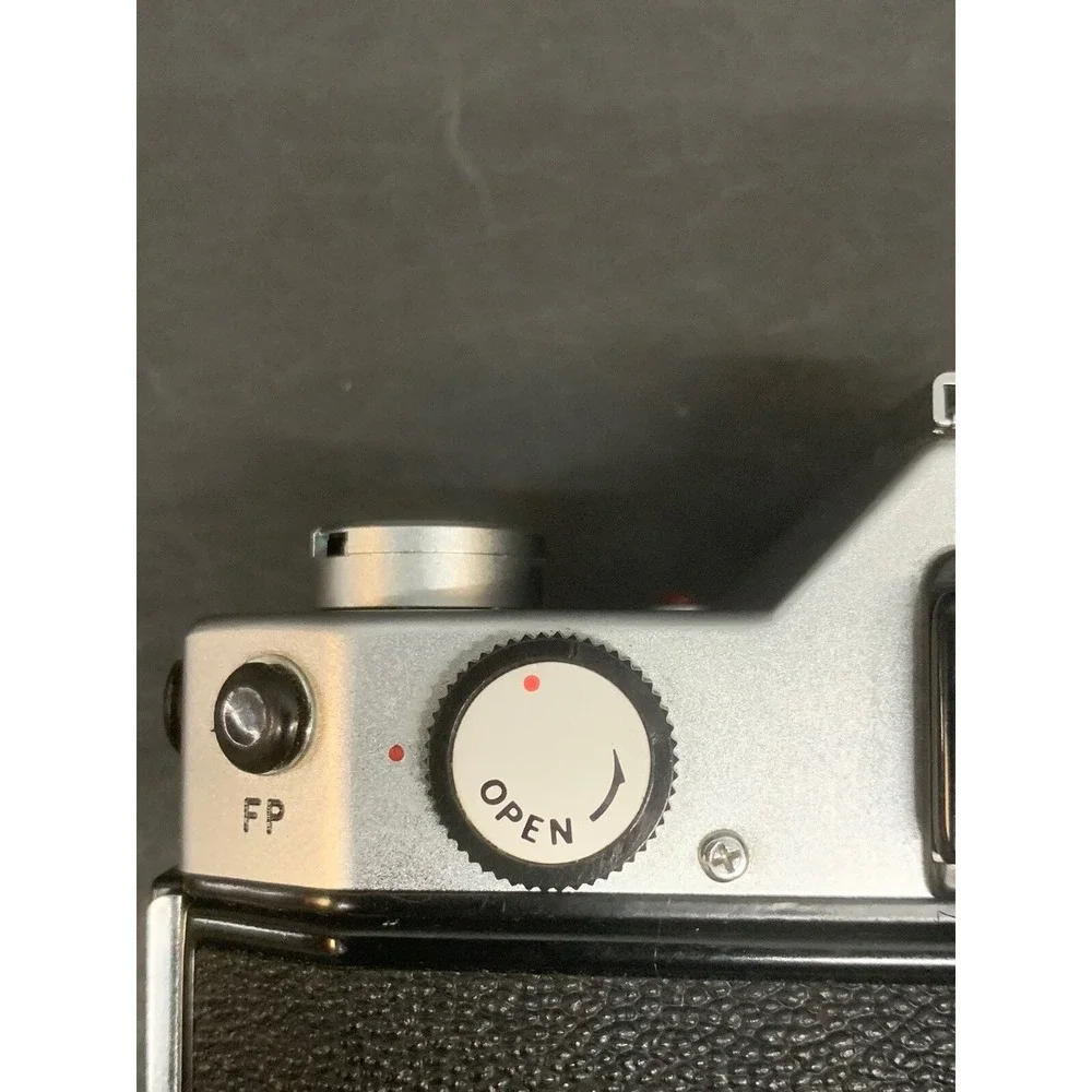 Yashica TL Electro X 35mm Film Camera - PARTS ONLY NOT WORKING